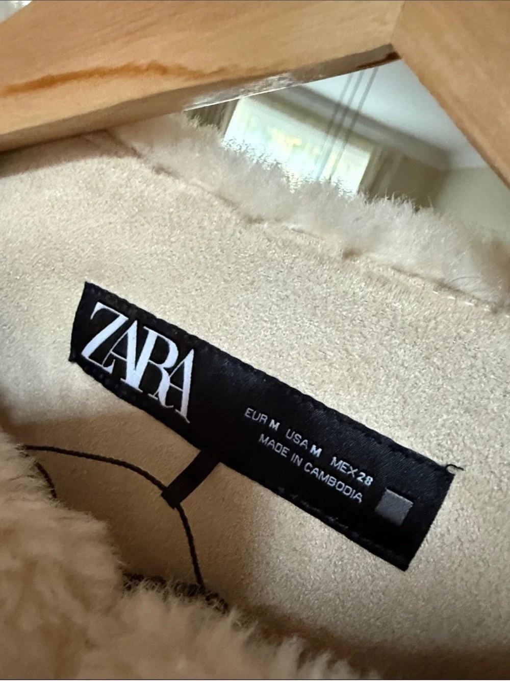 ZARA faux shearling carabiner teddy coat